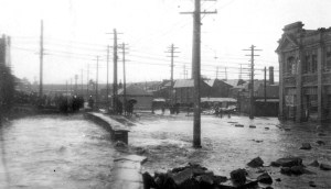 flood1 1930s flooding rivulet near theatre royal